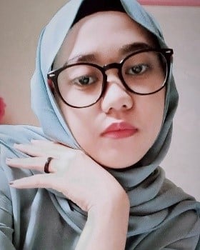 Anna Zakiyyah Derajat