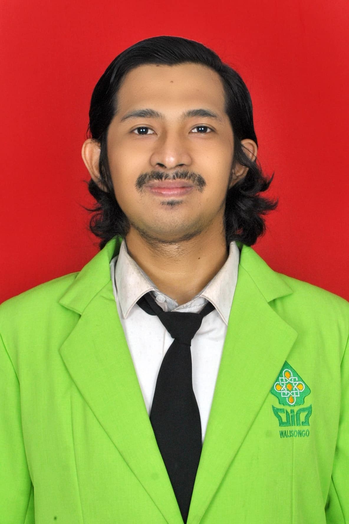 Afri Agung Bachtar