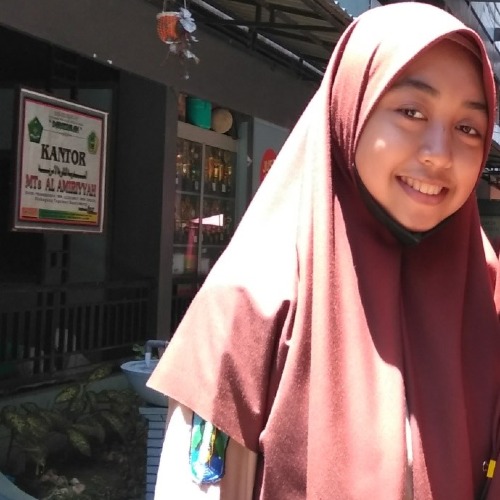 Wahdana Nafisatuz Zahra